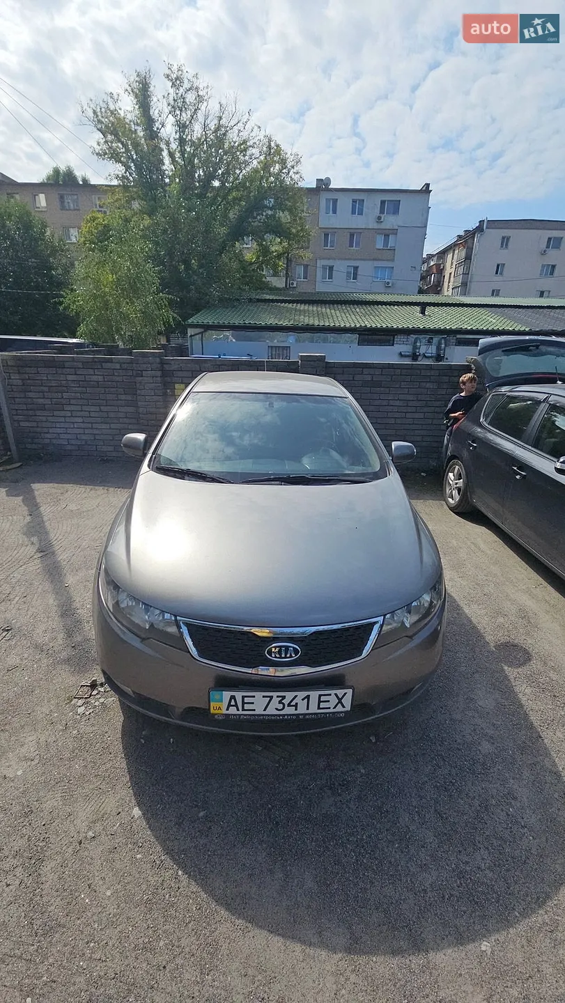 Kia Cerato, 2011