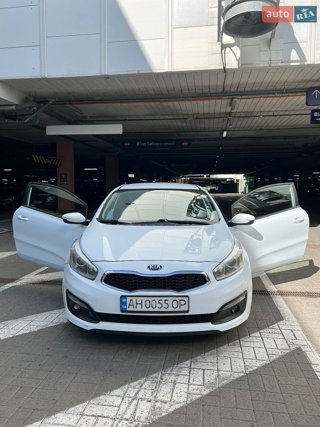 Kia ProCeed, 2015