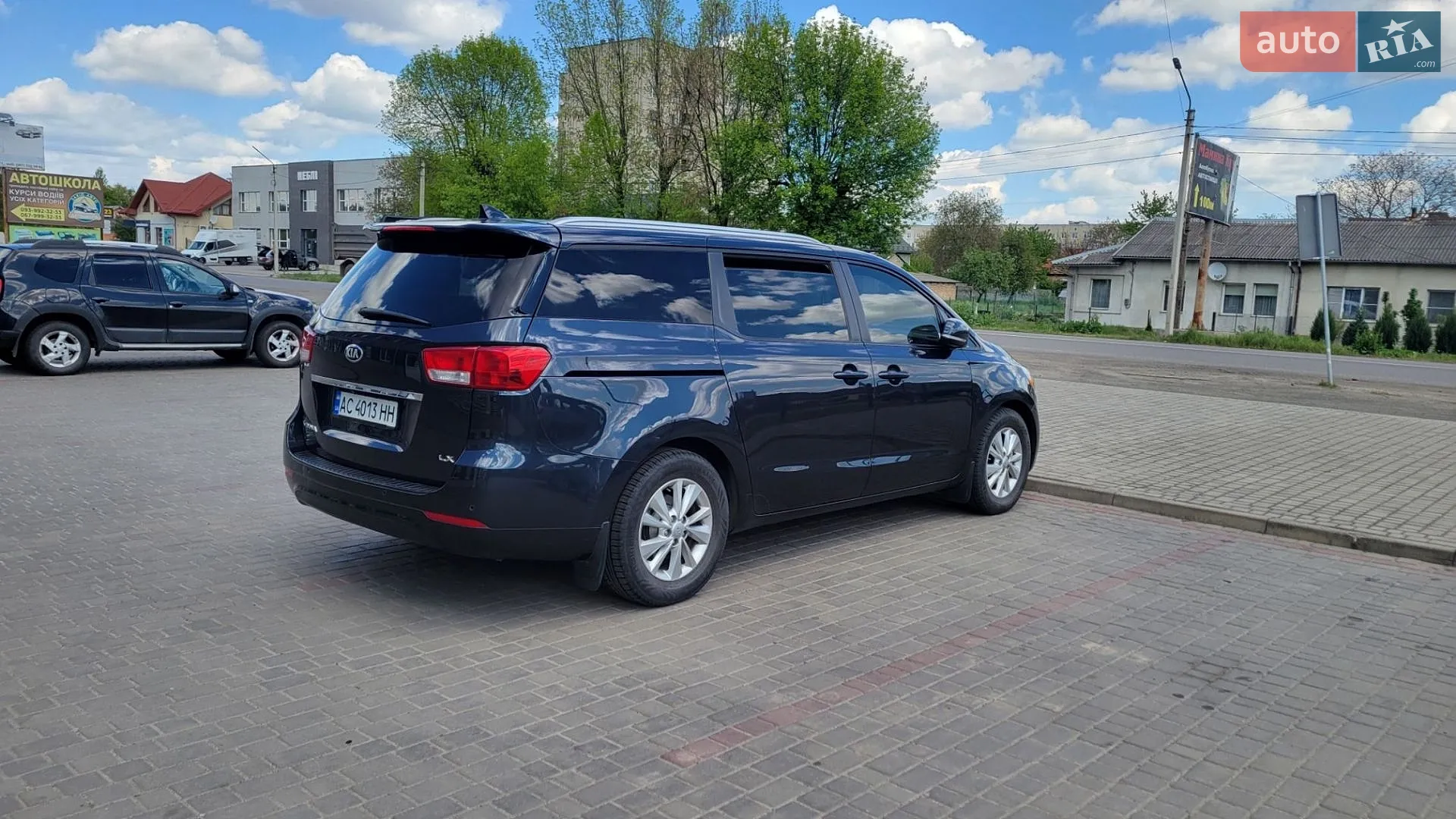 Kia Sedona, 2015