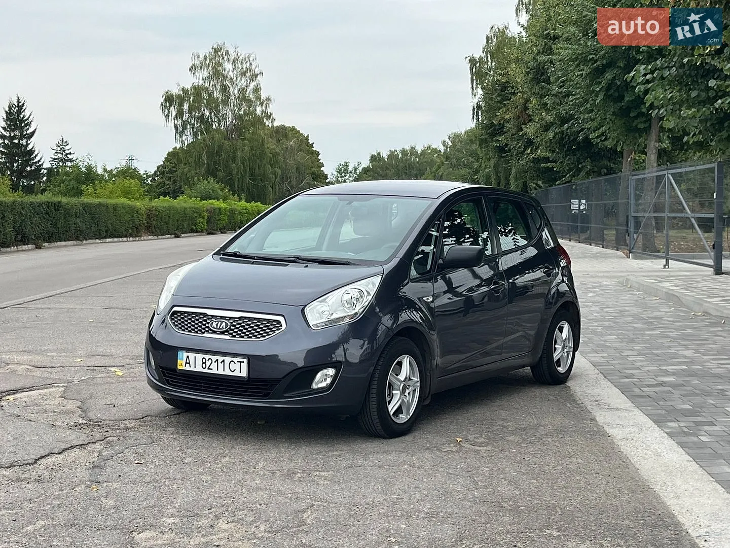 Kia Venga 2011 — 1