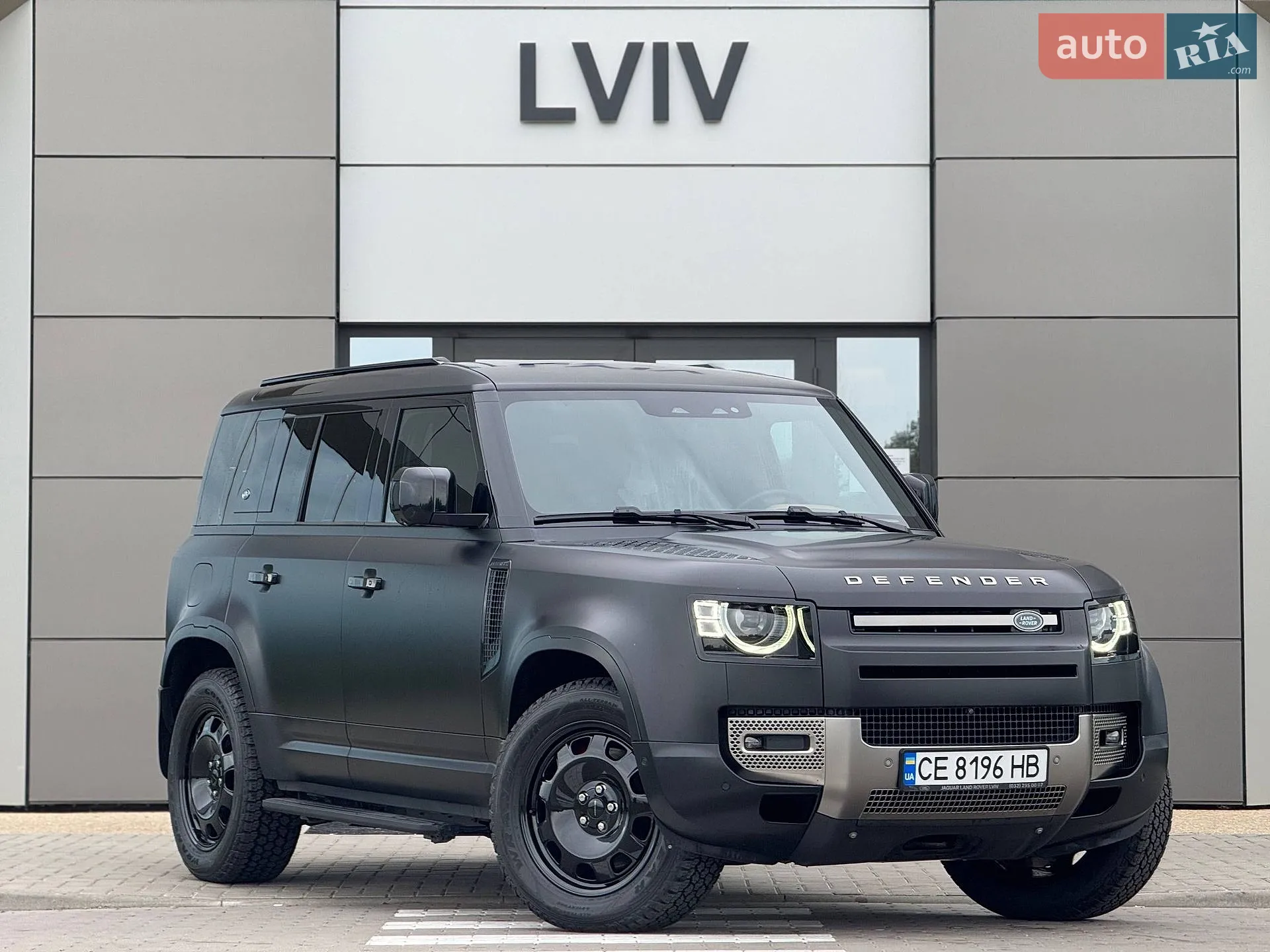 Land Rover Defender, 2022