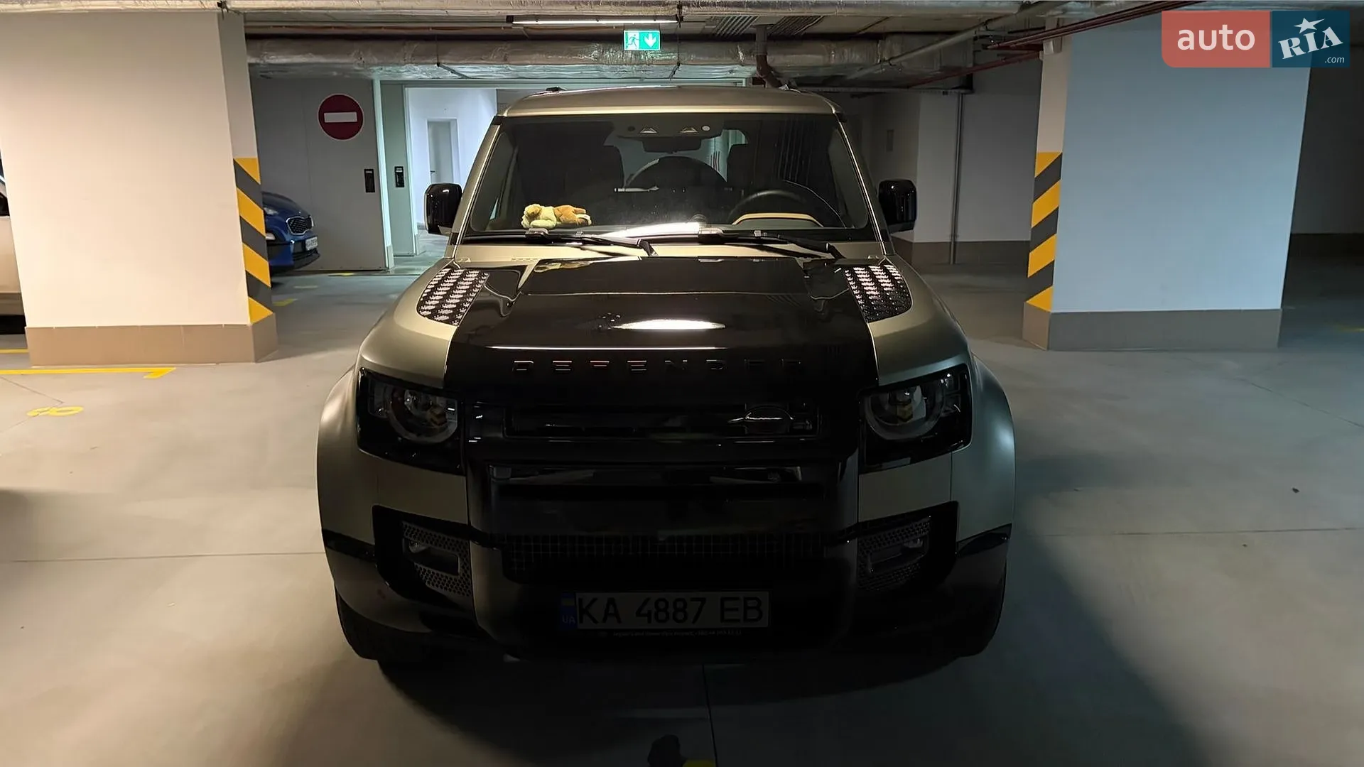 Land Rover Defender, 2024