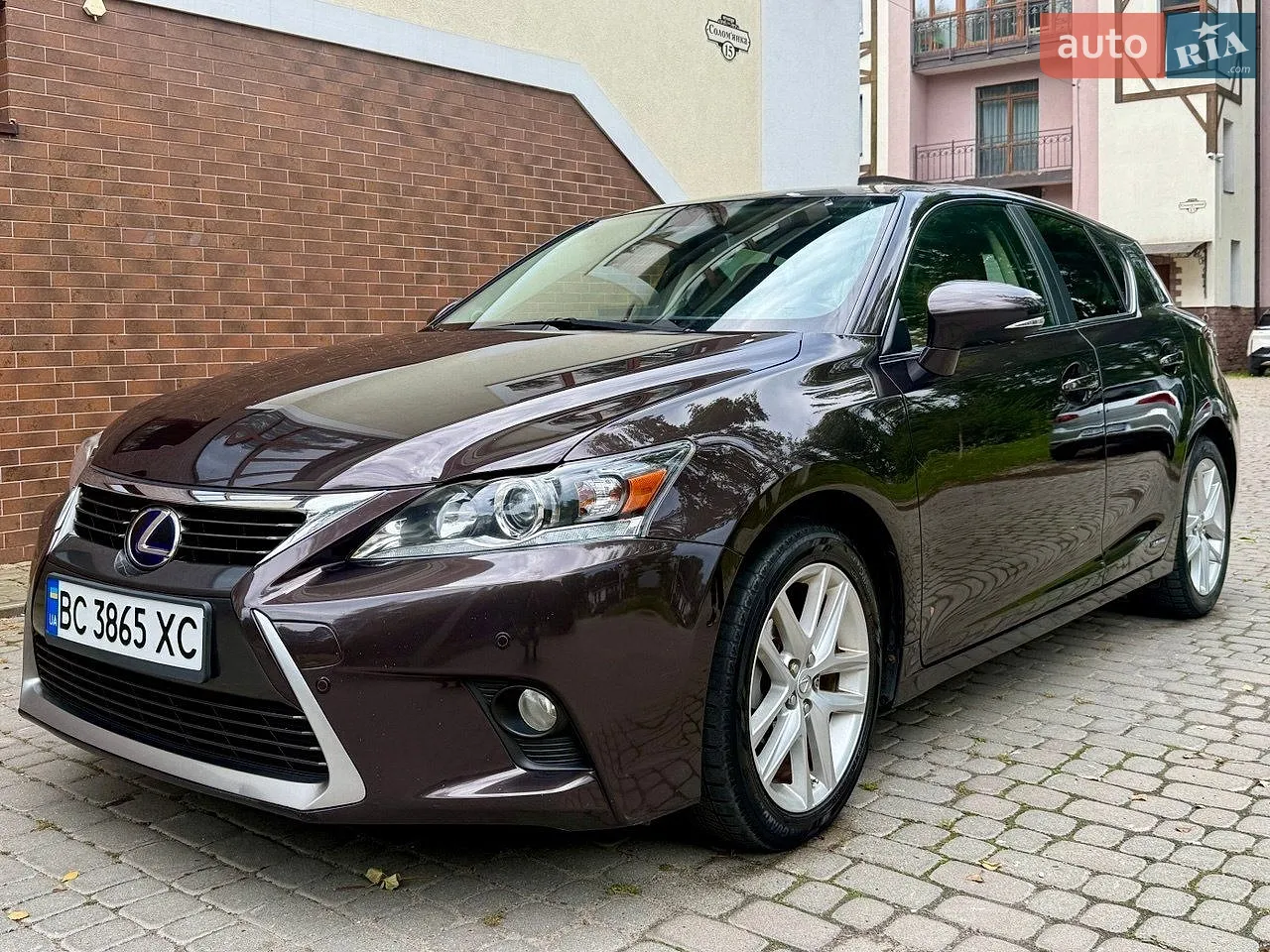 Lexus CT, 2015