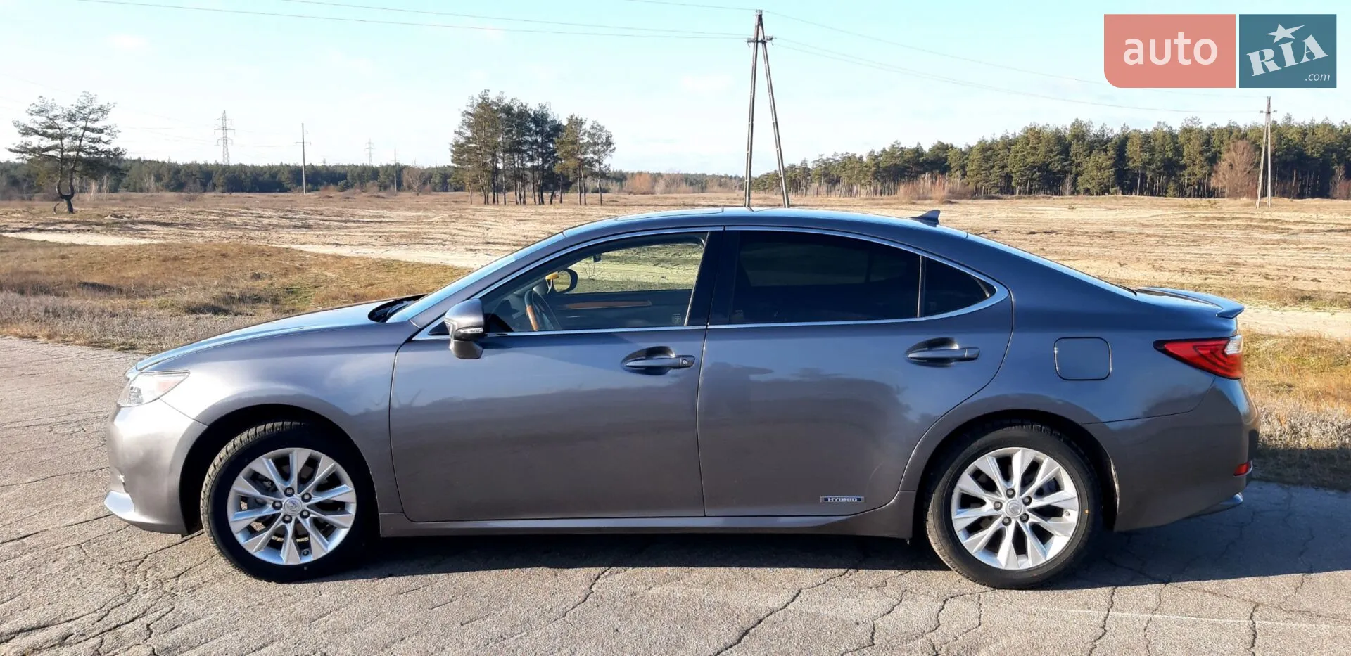 Lexus ES, 2014