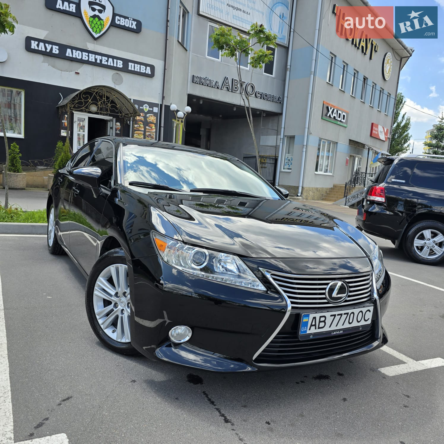 Lexus ES, 2014