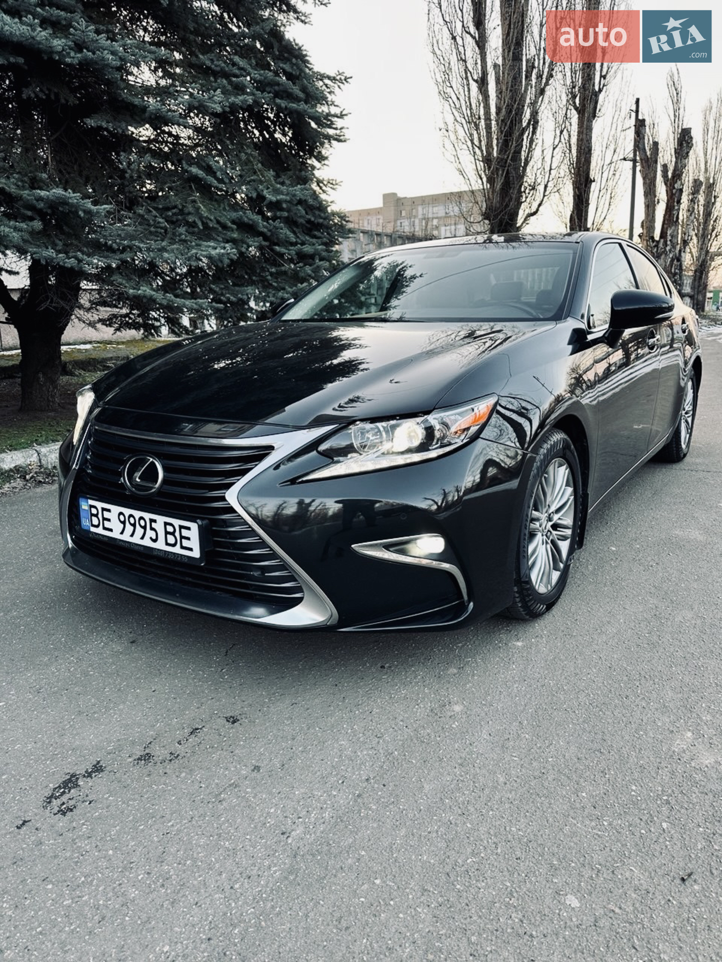 Lexus ES, 2017