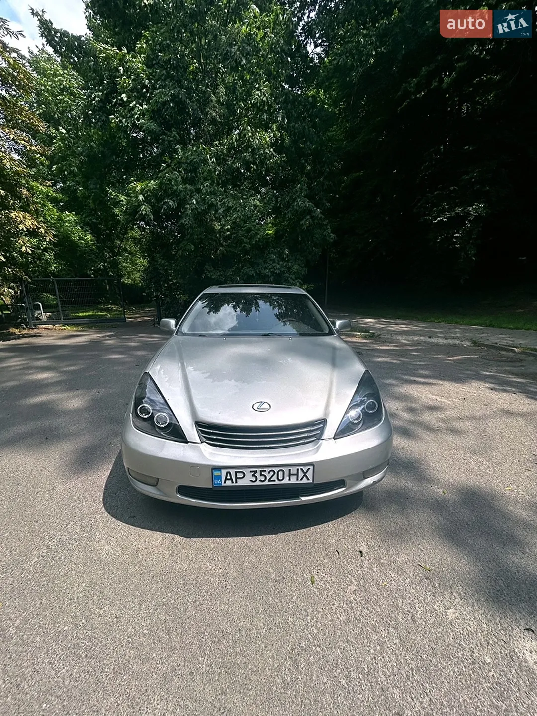 Lexus ES, 2001