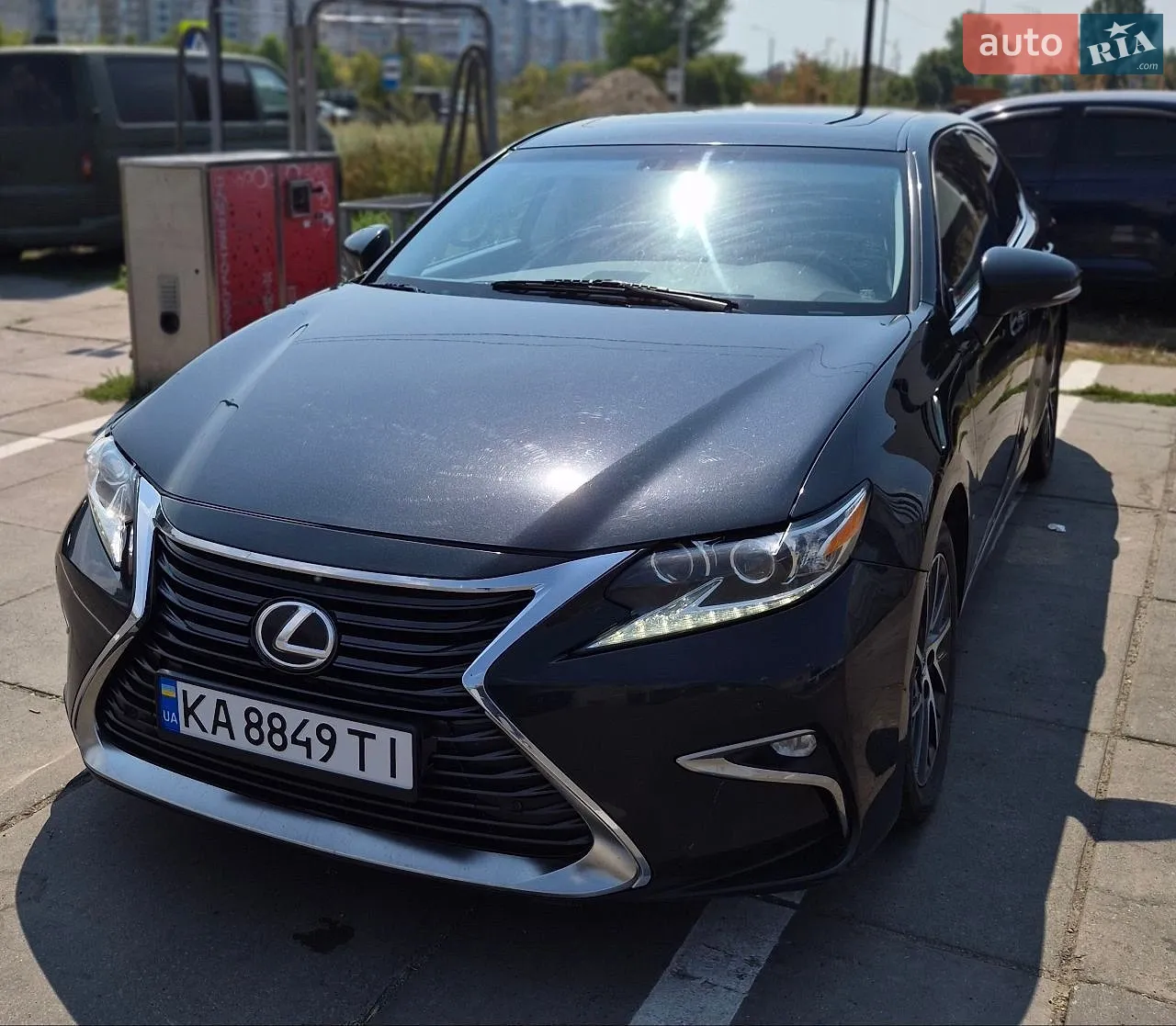 Lexus ES, 2016