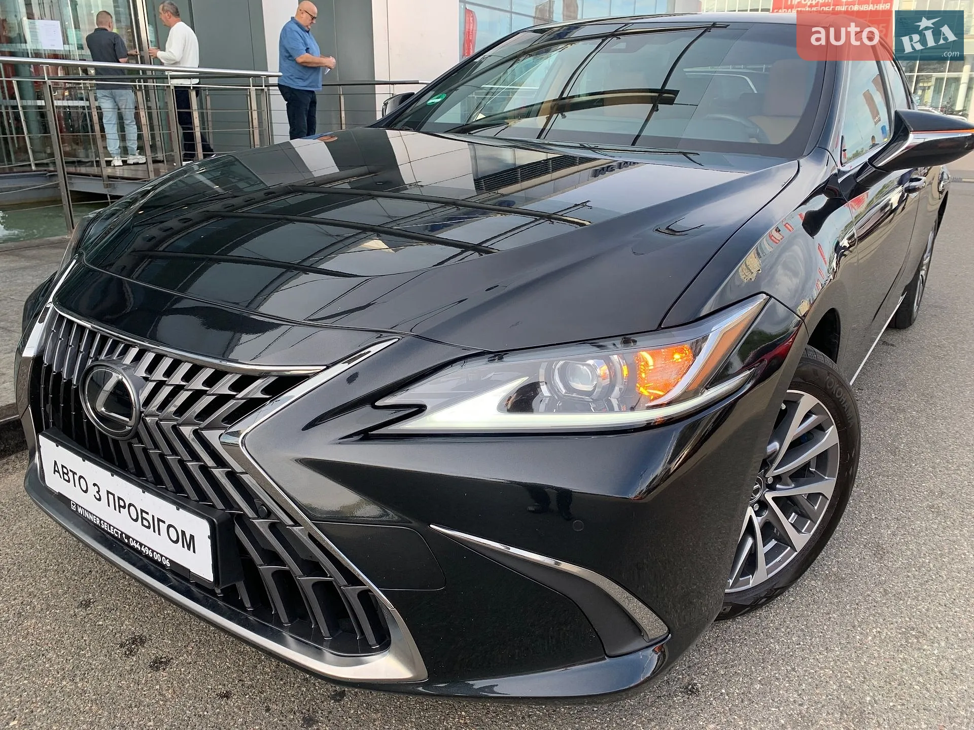 Lexus ES, 2023