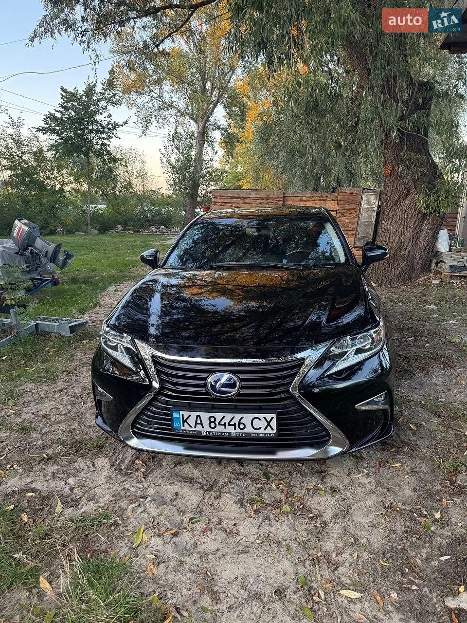 Lexus ES, 2016
