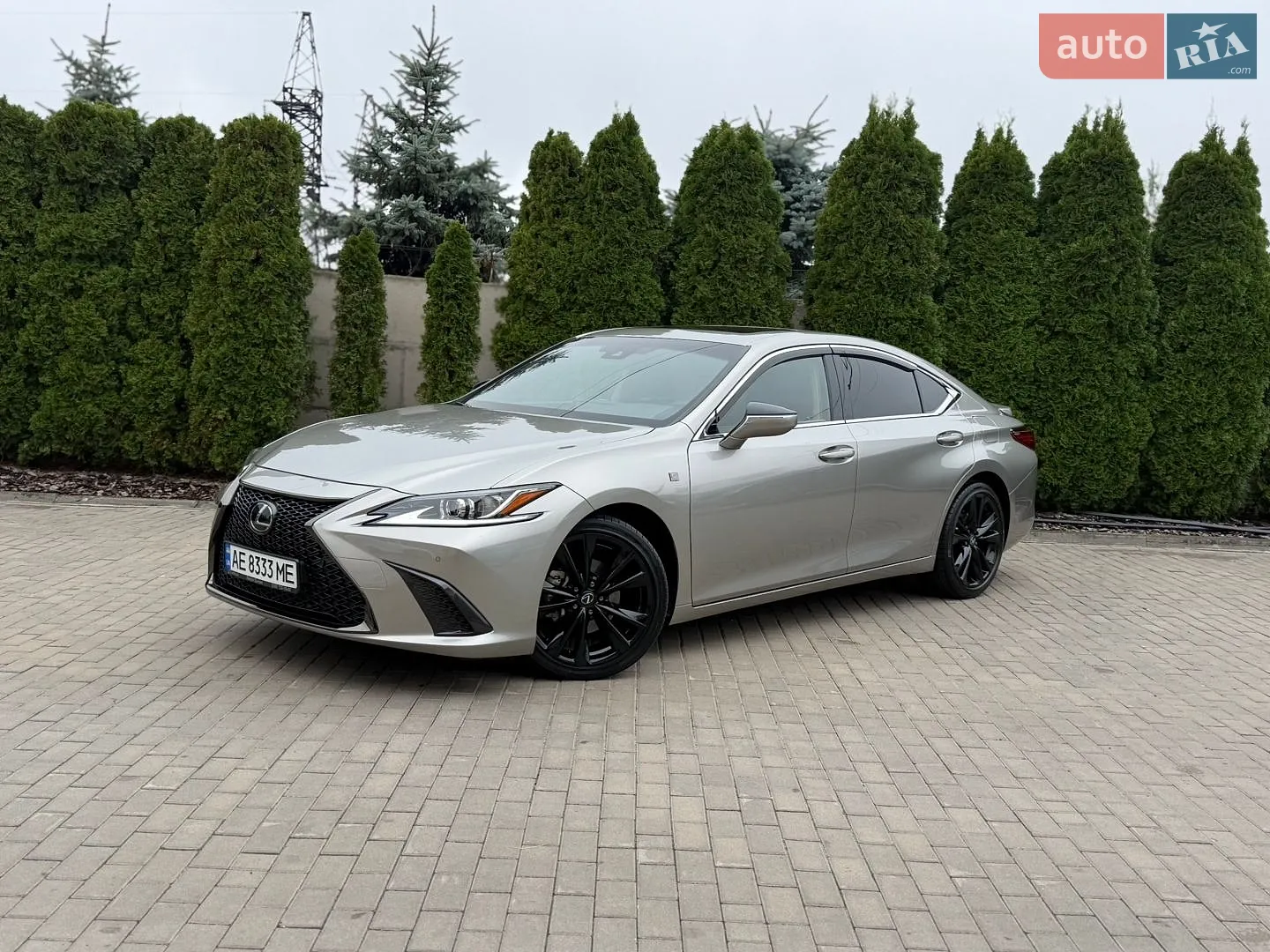 Lexus ES, 2023