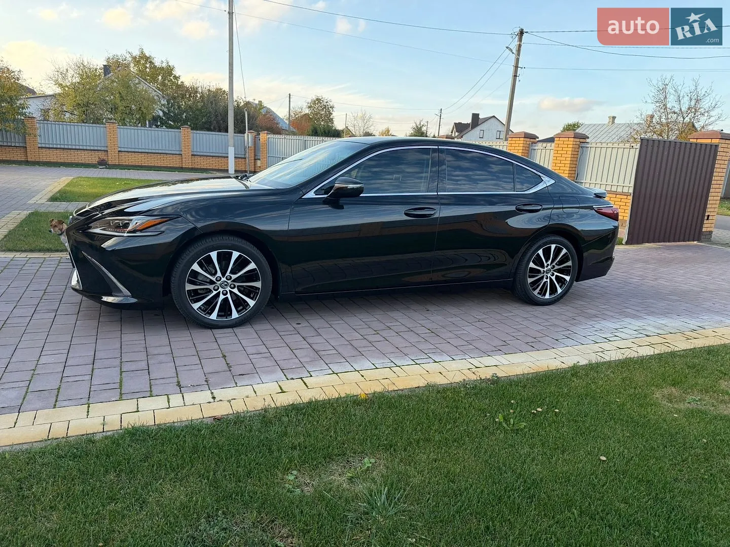 Lexus ES, 2020