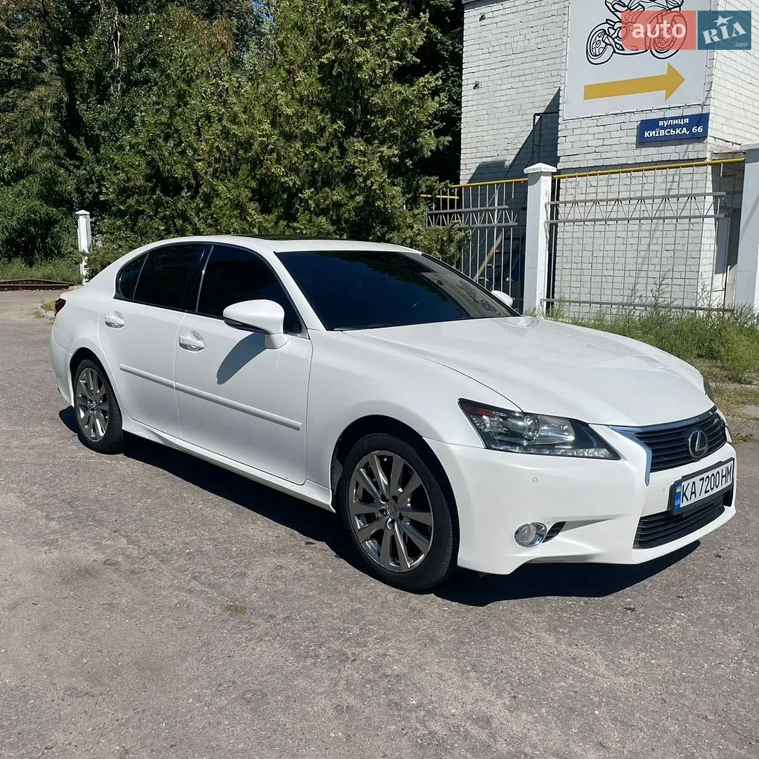 Lexus GS, 2015