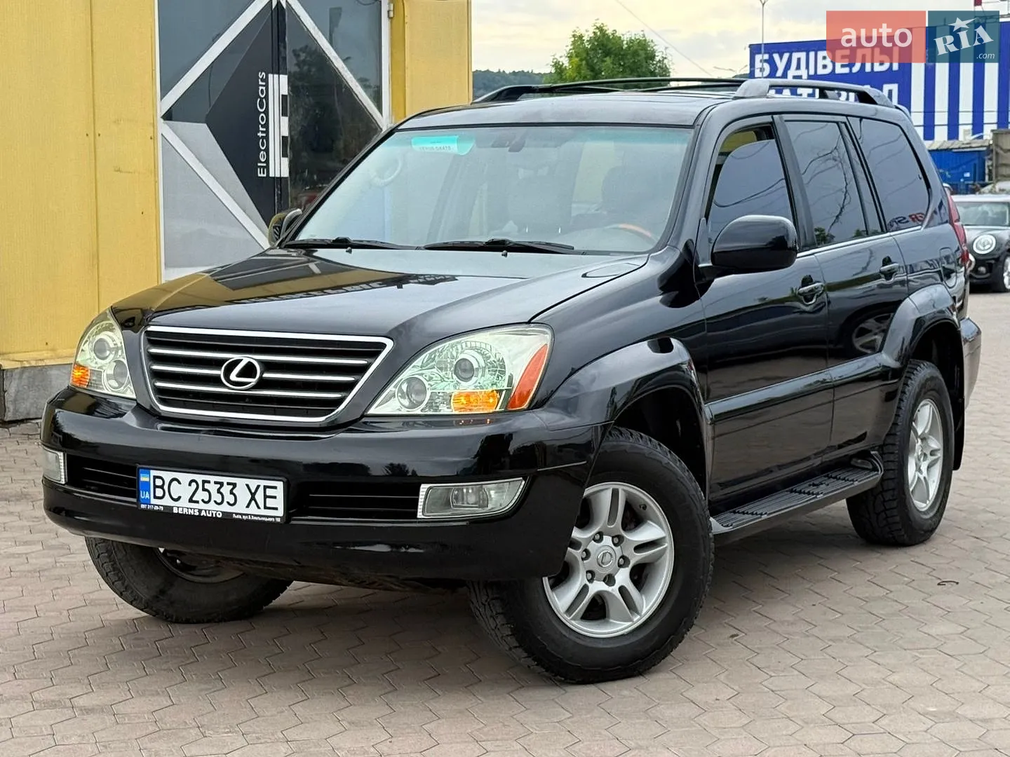 Lexus GX, 2004