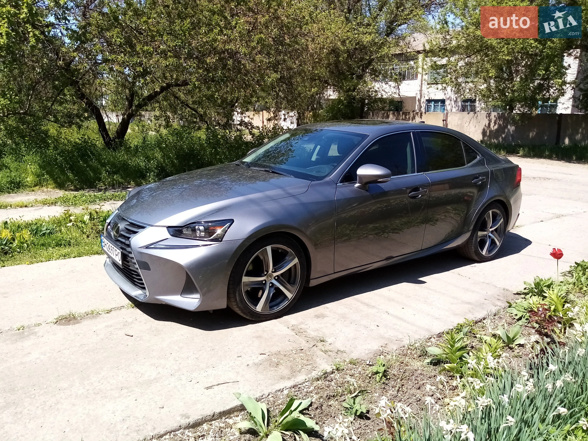 Lexus IS, 2017