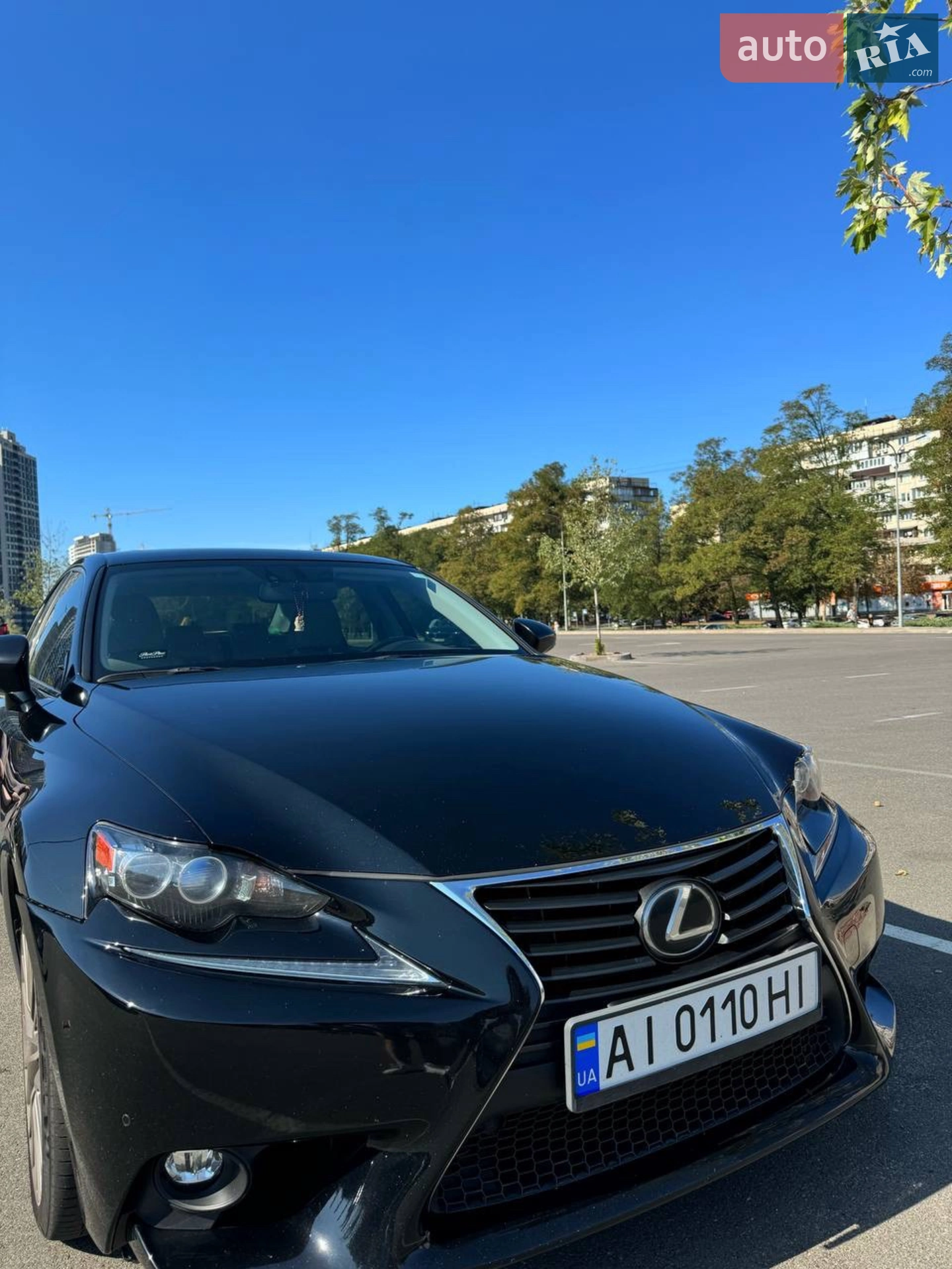 Lexus IS, 2016