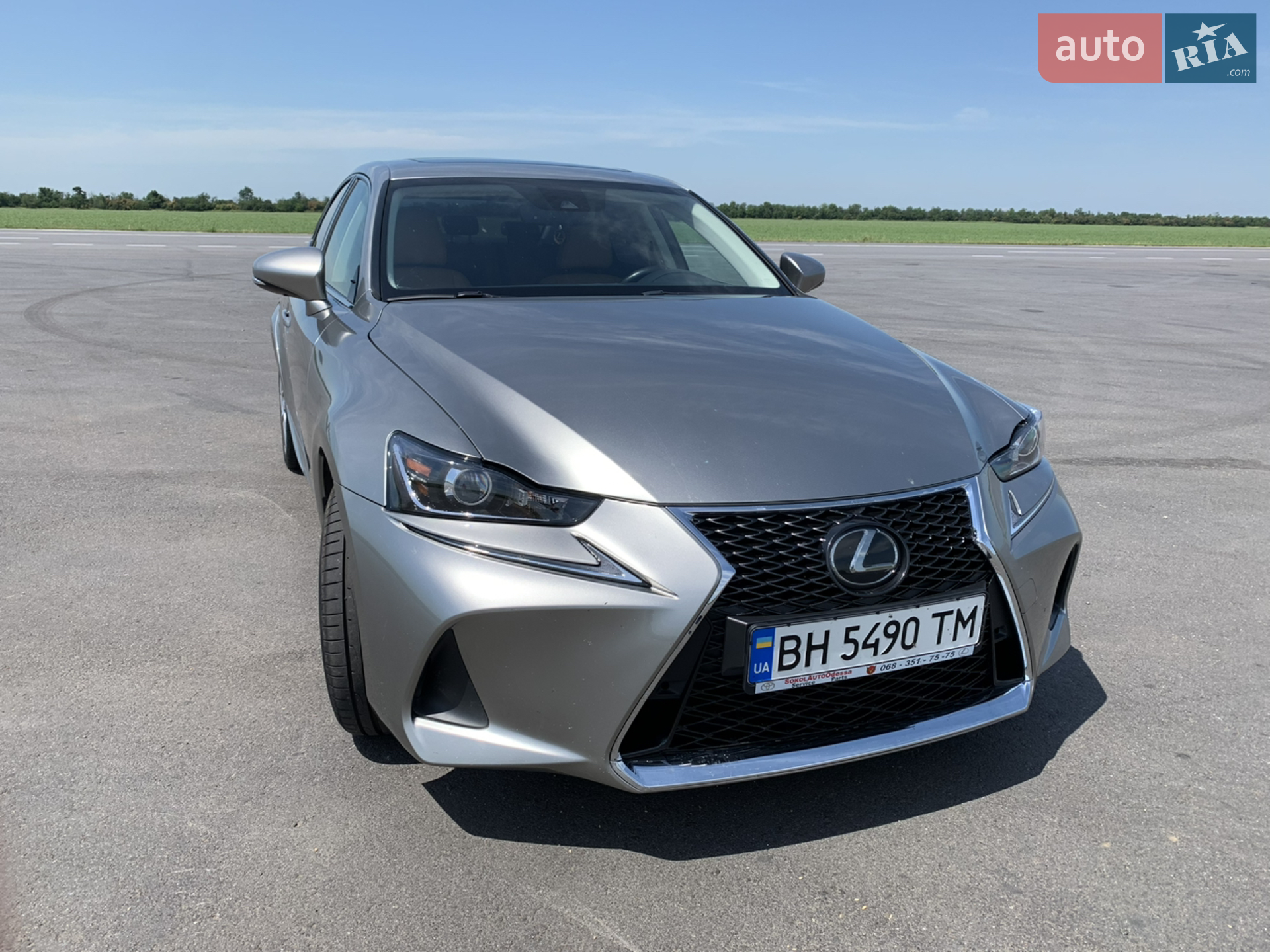 Lexus IS, 2018