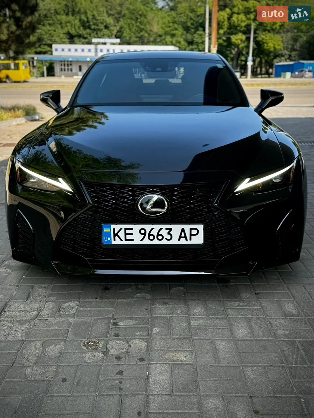 Lexus IS, 2021