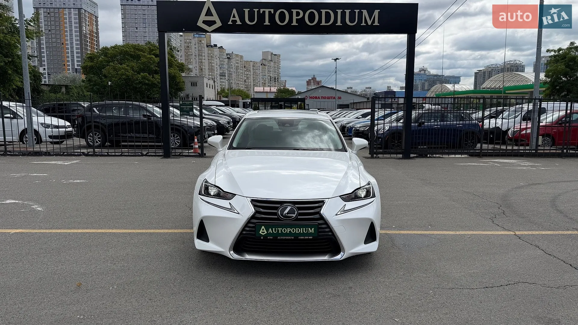 Lexus IS, 2018