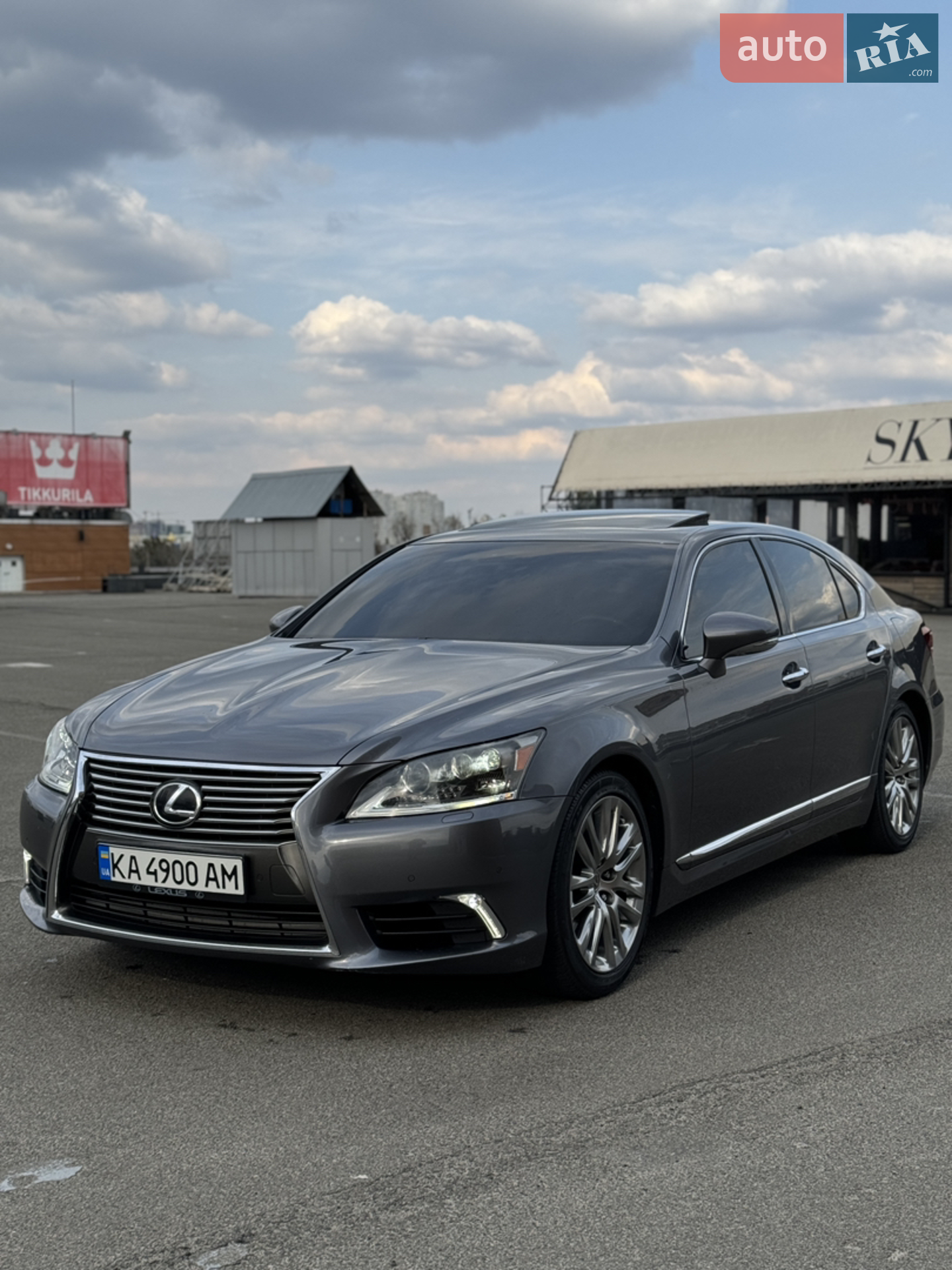 Lexus LS, 2014