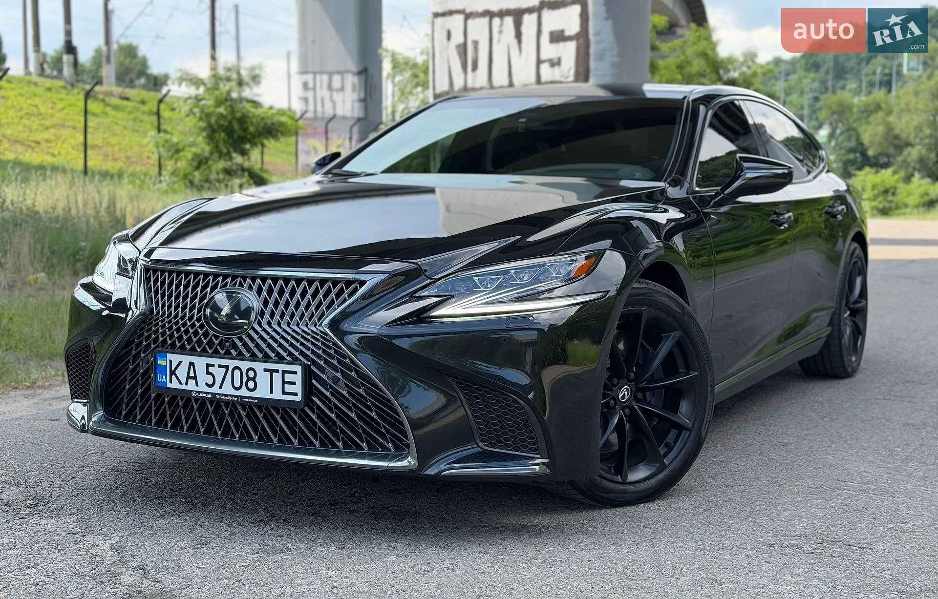 Lexus LS, 2018