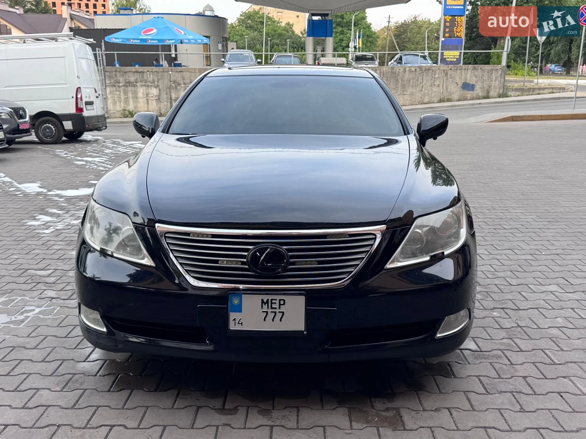 Lexus LS, 2007