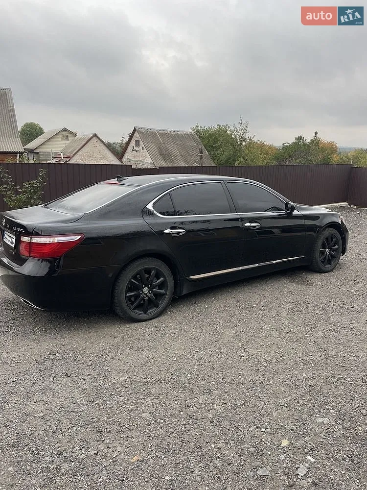 Lexus LS, 2007