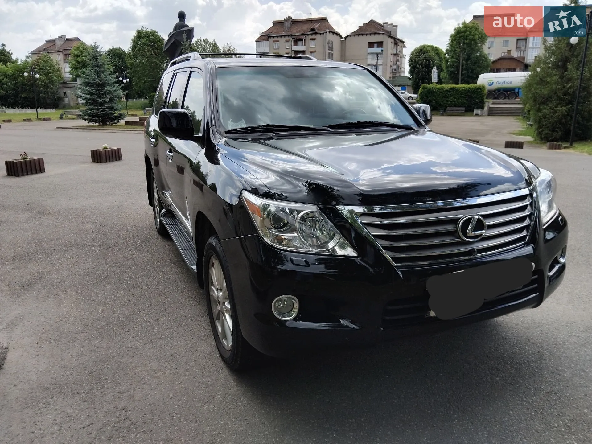 Lexus LX, 2008