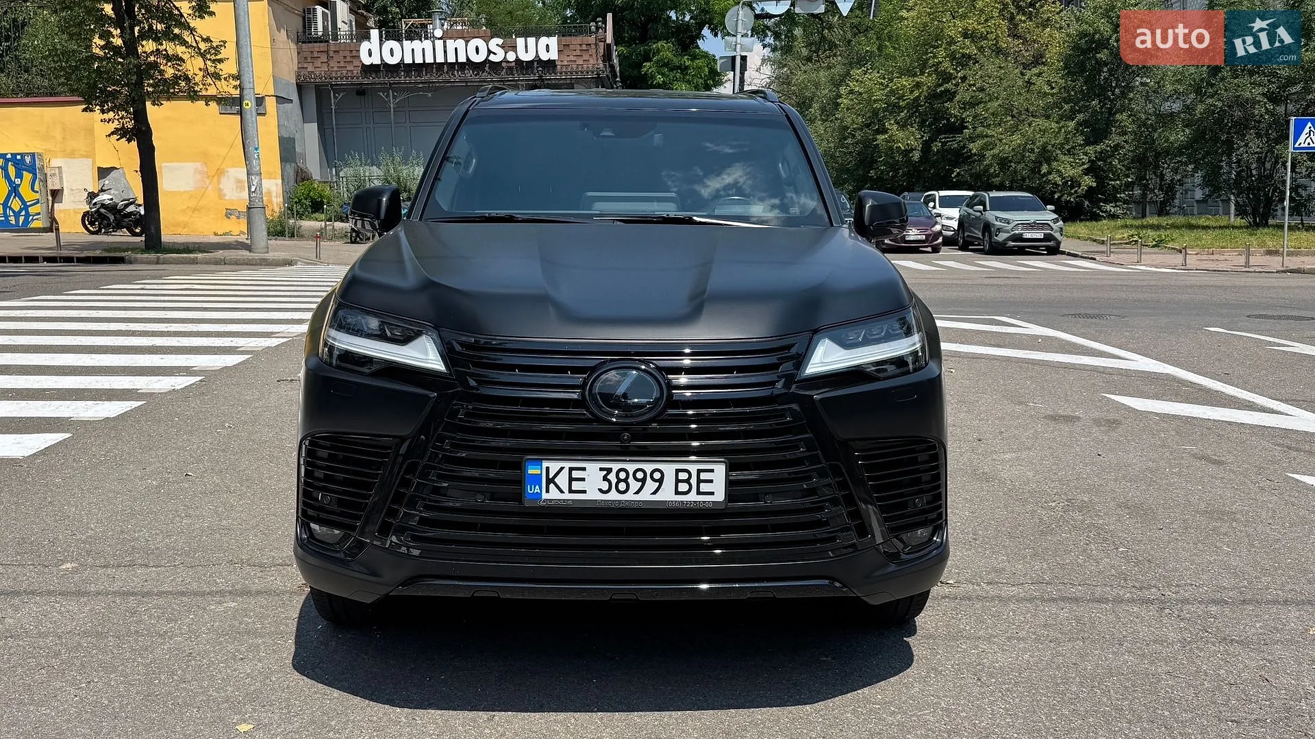 Lexus LX, 2022