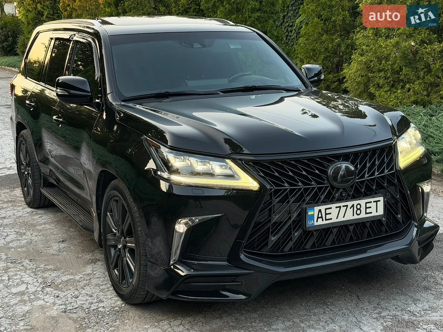 Lexus LX, 2017
