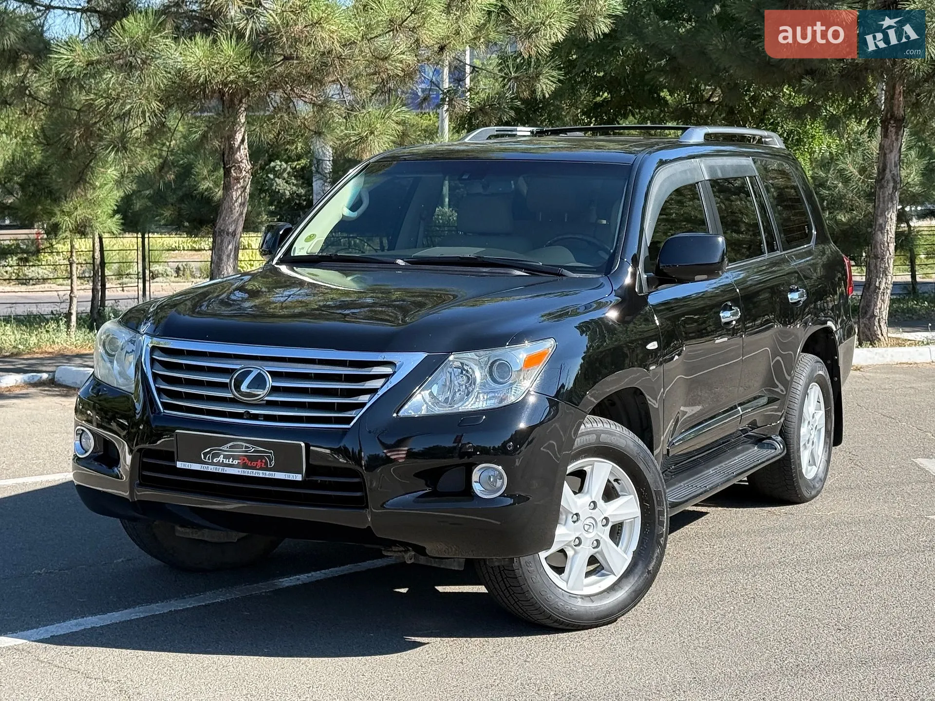 Lexus LX, 2008