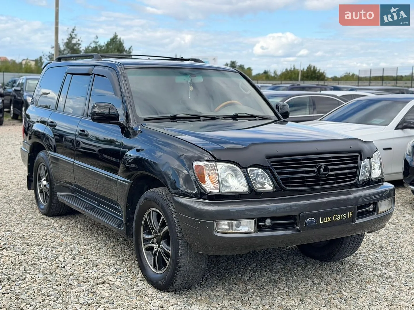 Lexus LX, 2001