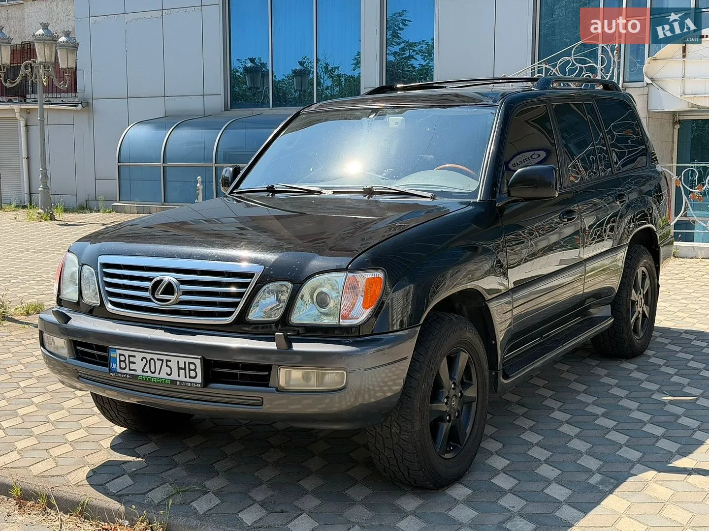 Lexus LX, 2006