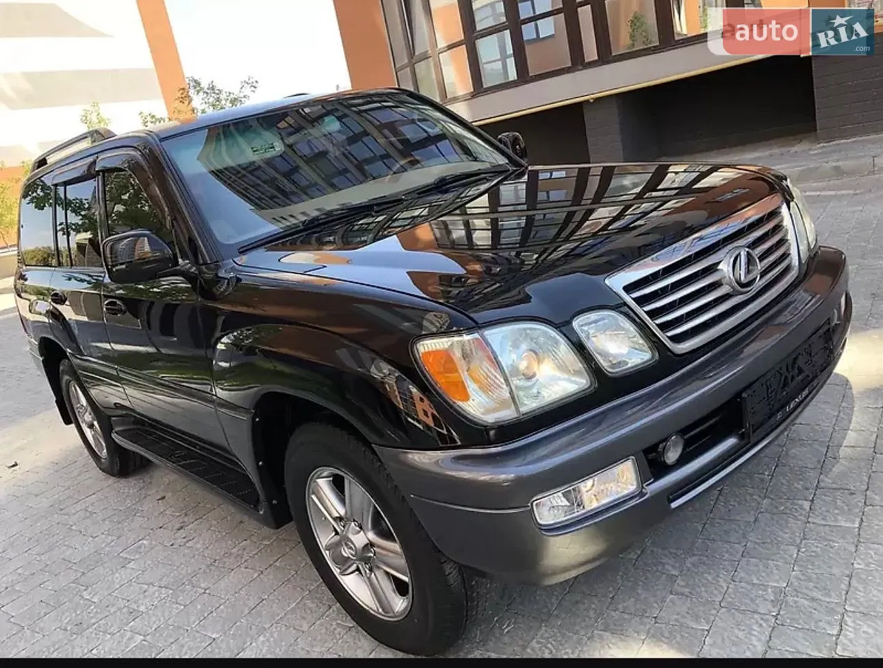 Lexus LX, 2007