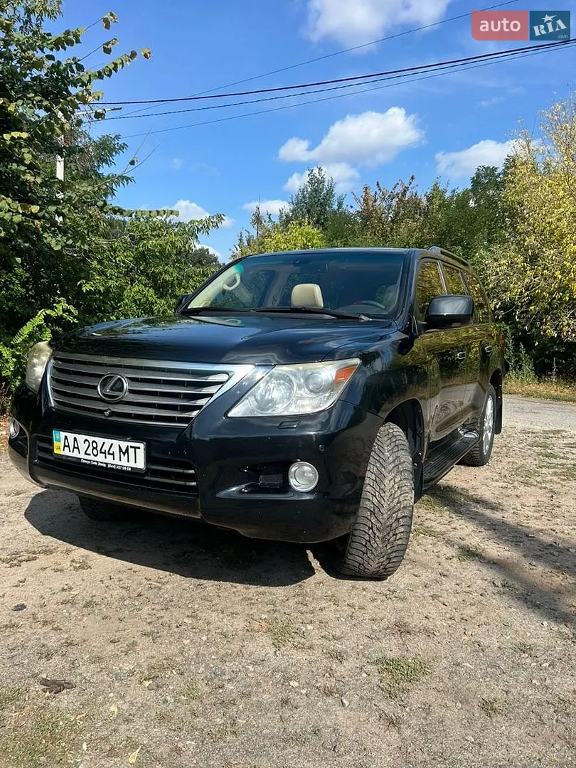 Lexus LX, 2007