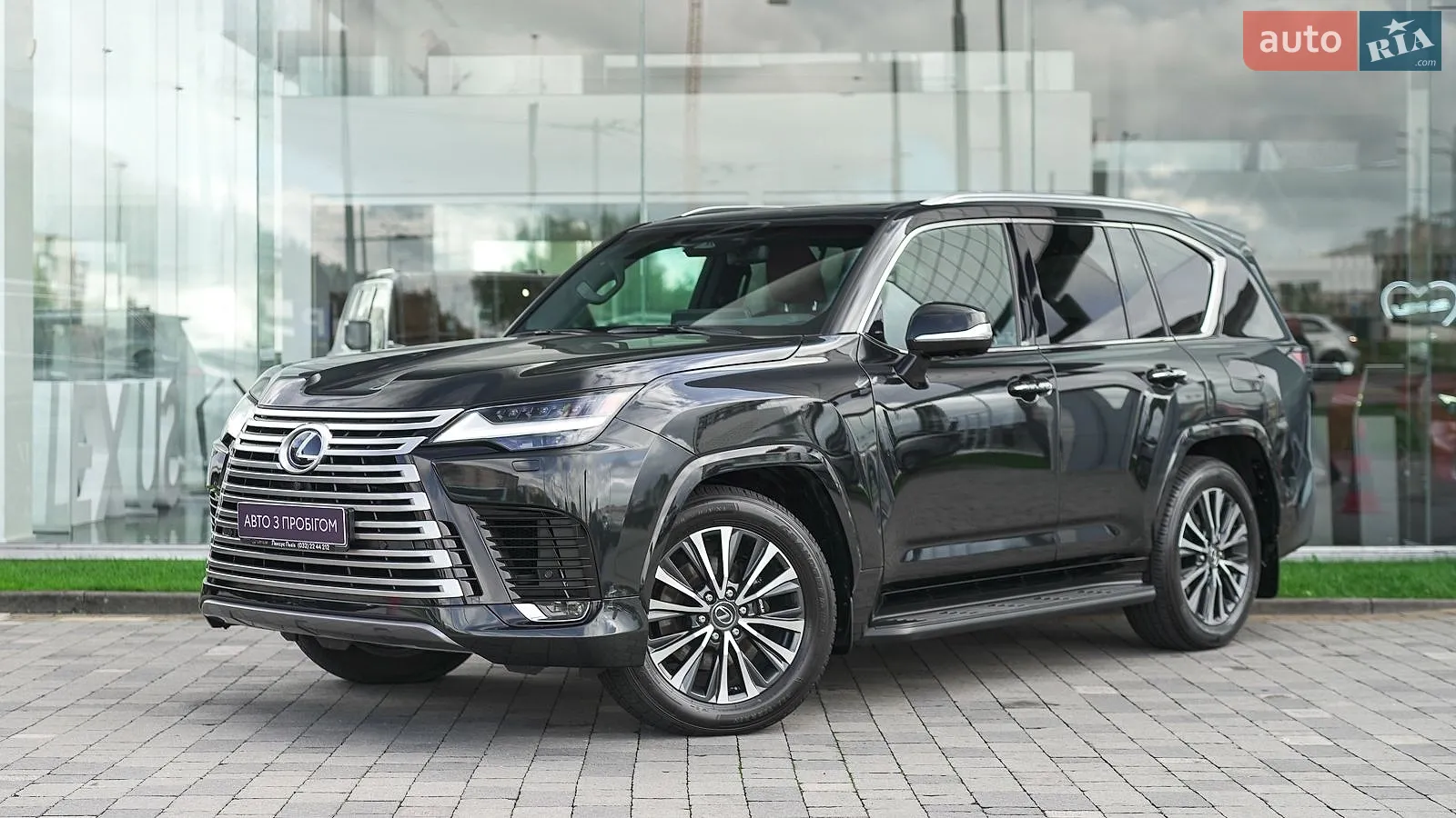 Lexus LX, 2025