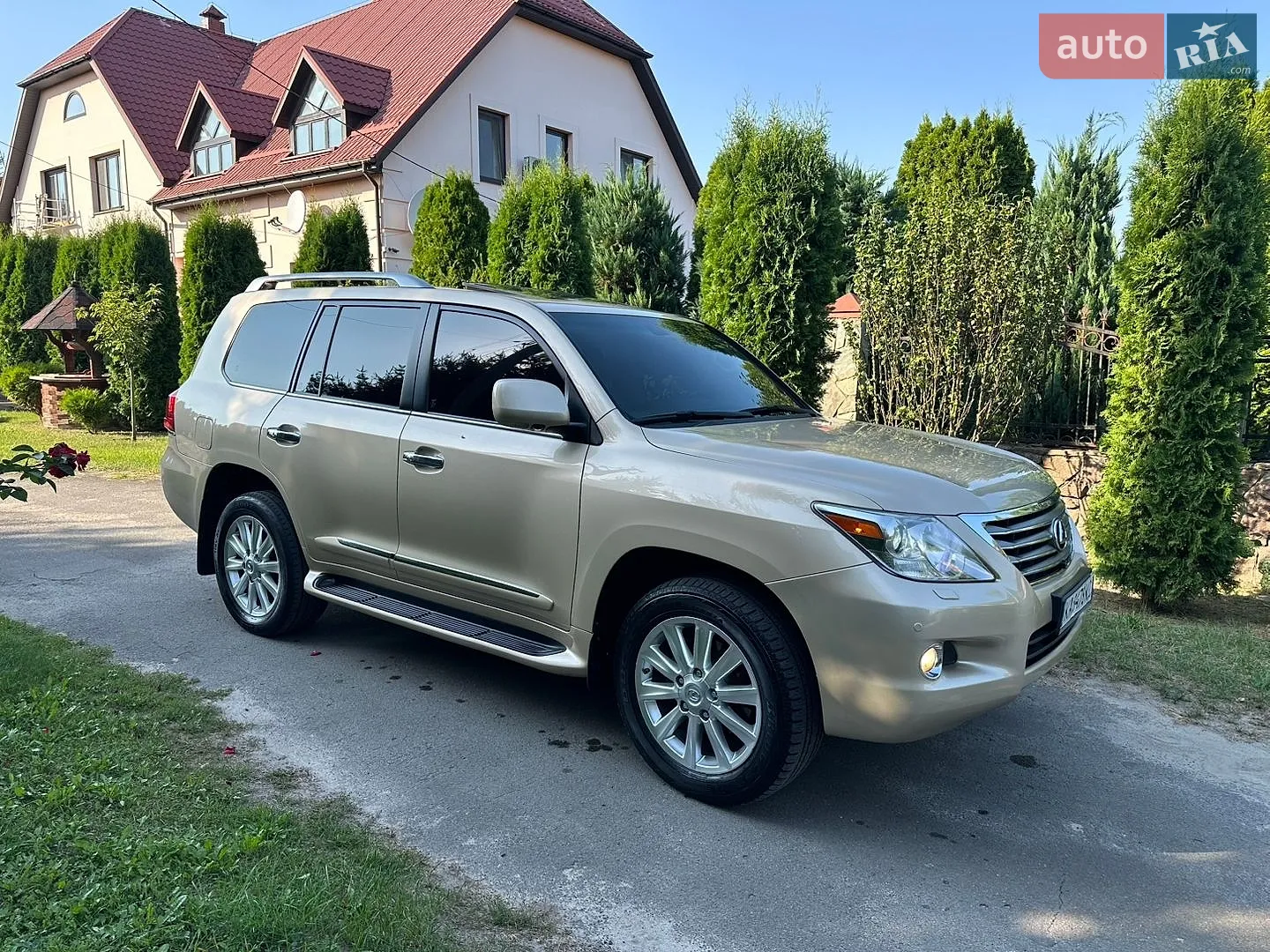 Lexus LX, 2008