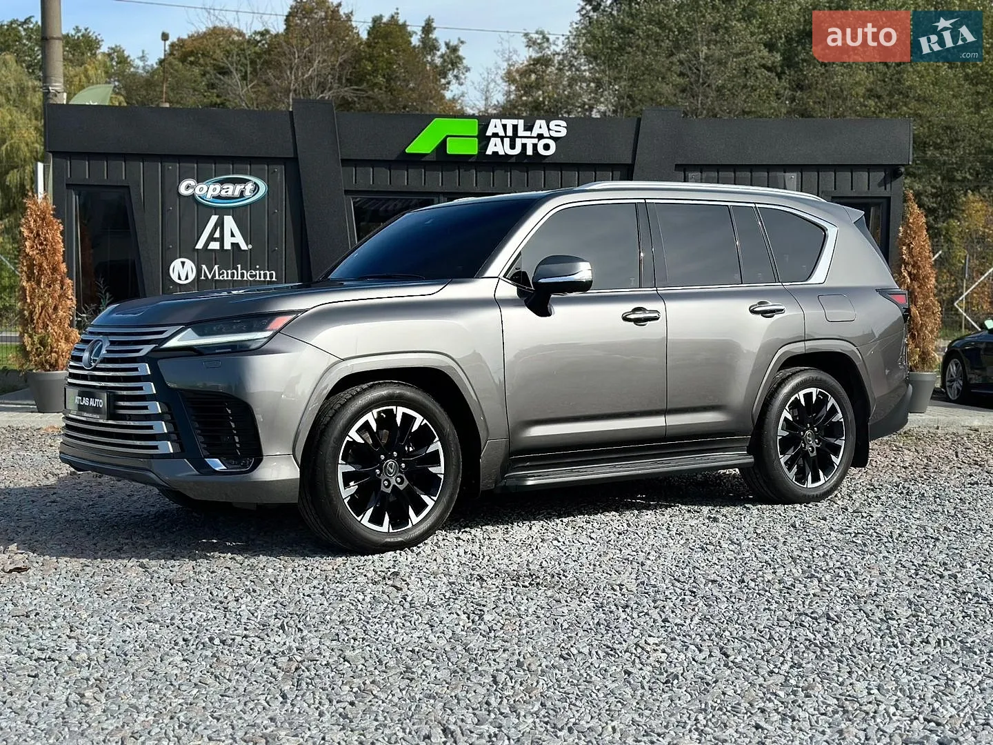 Lexus LX, 2023