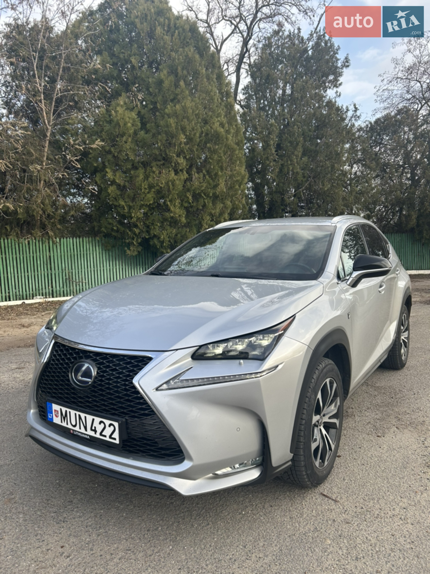 Lexus NX, 2016