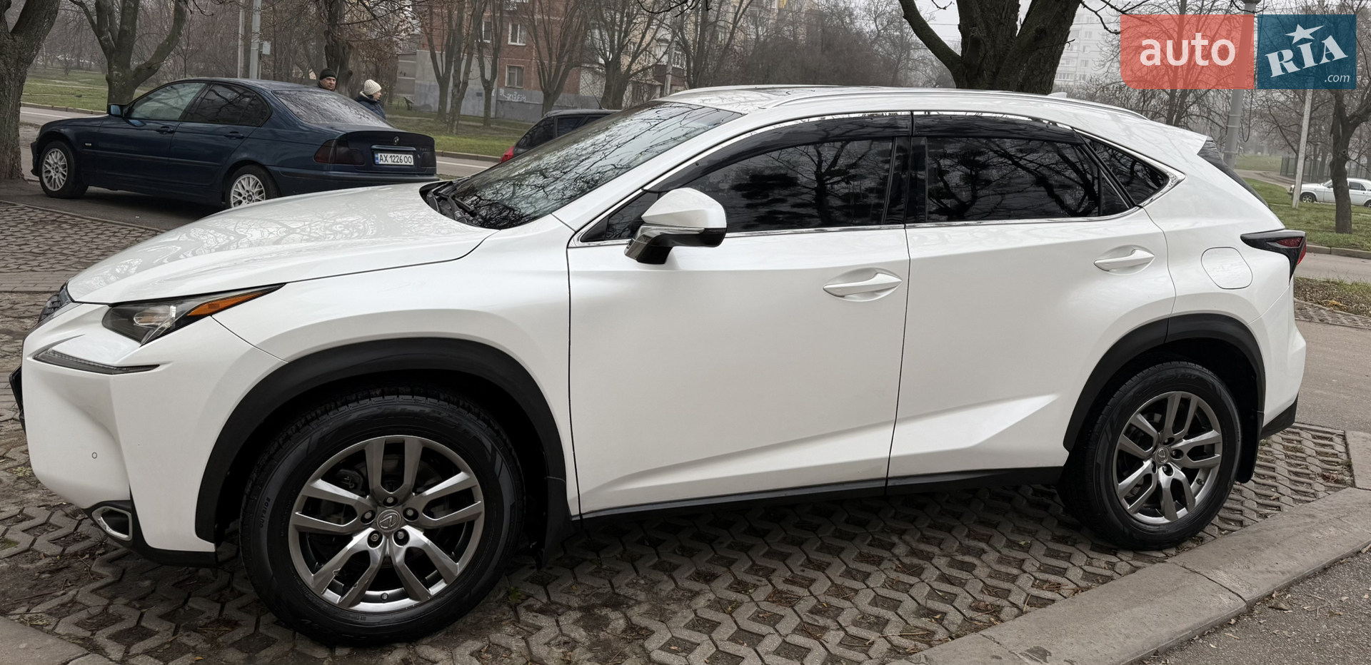 Lexus NX, 2016