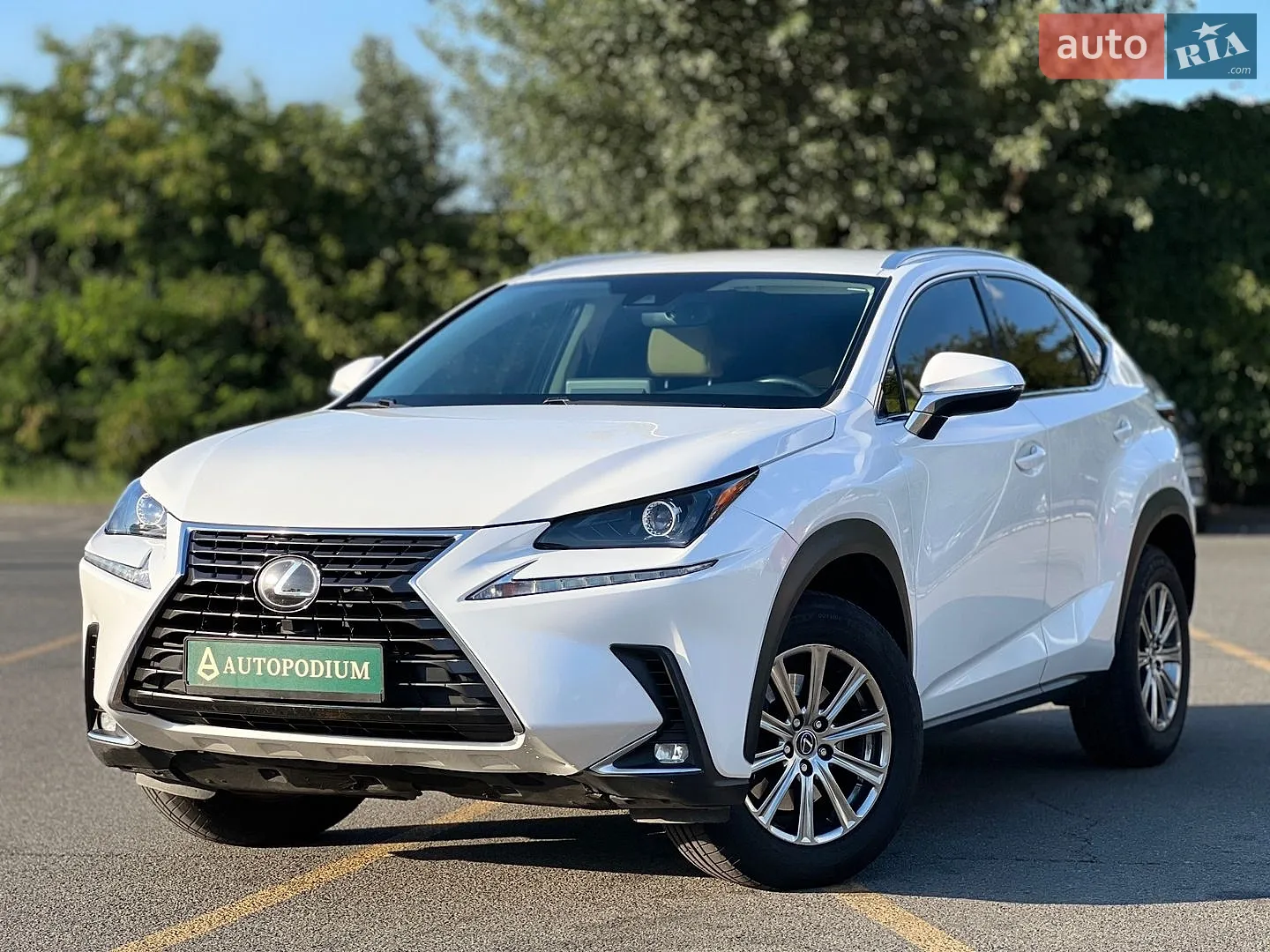 Lexus NX, 2018