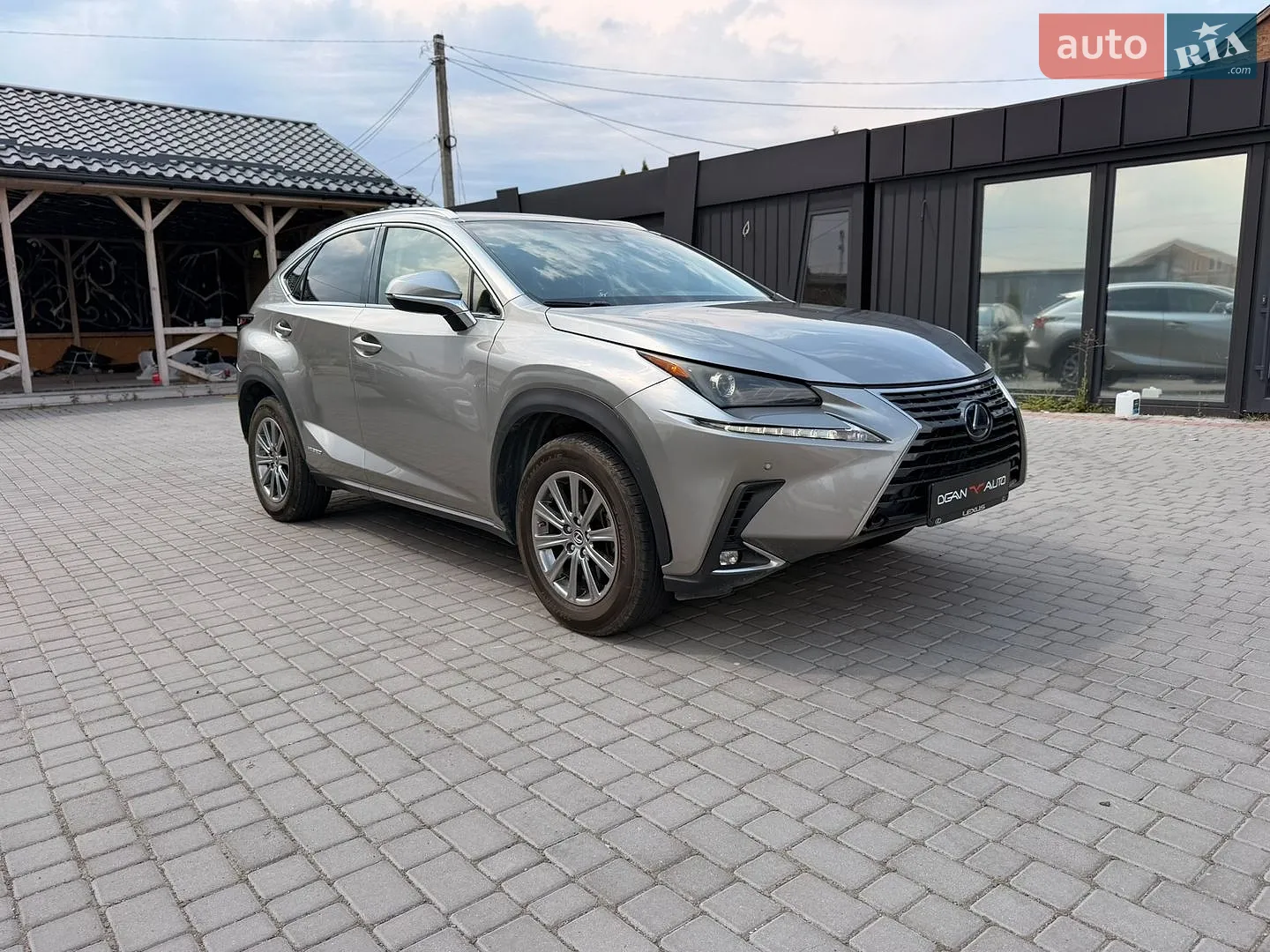 Lexus NX 2018 — 1