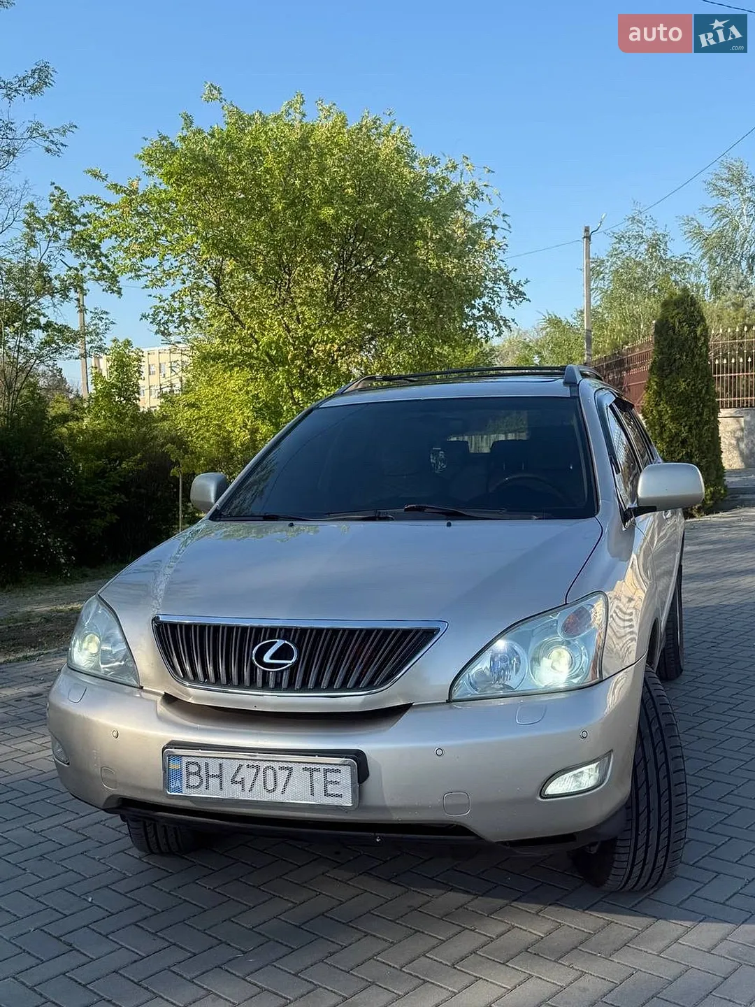 Lexus RX, 2004