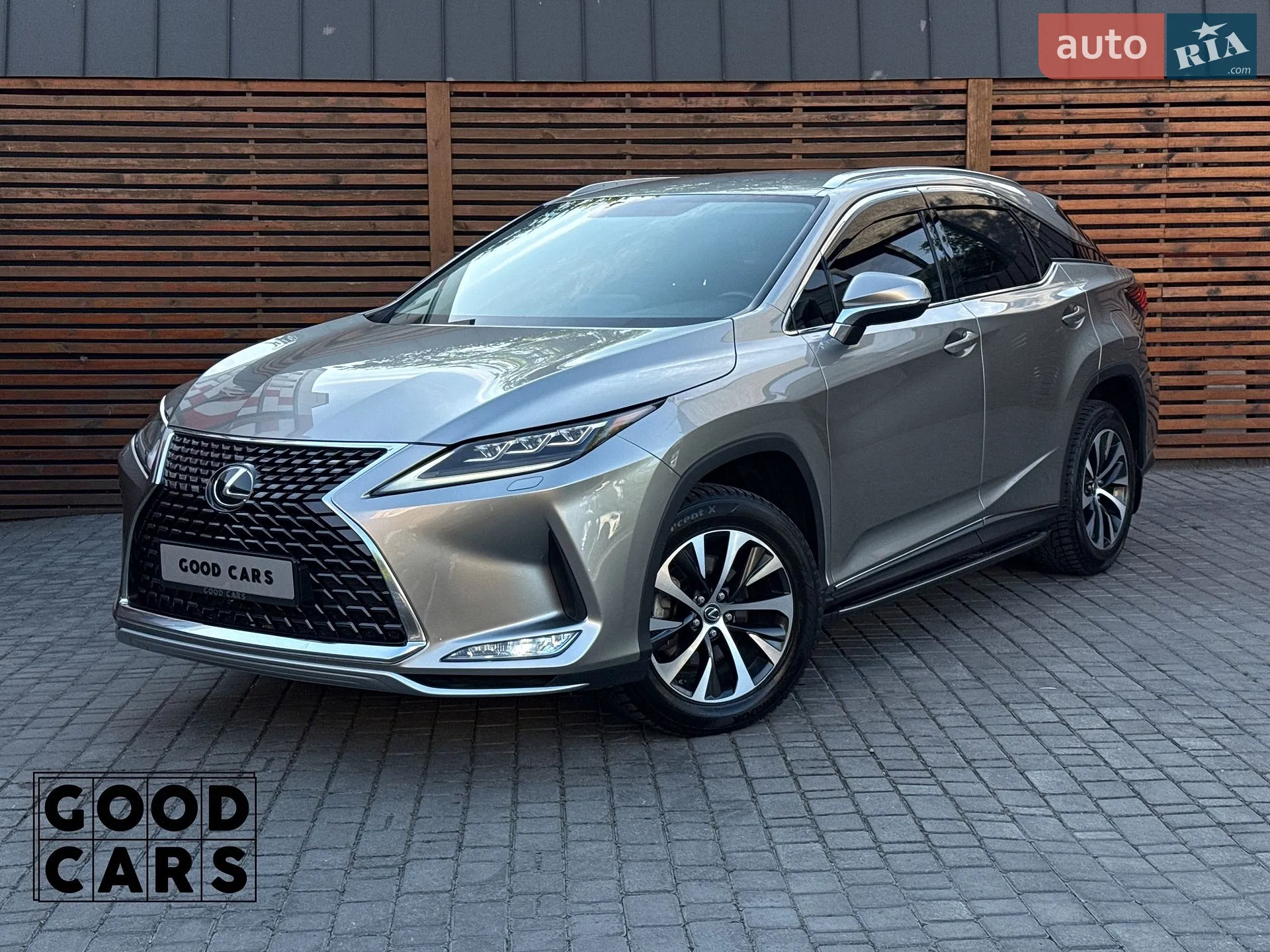 Lexus RX, 2021