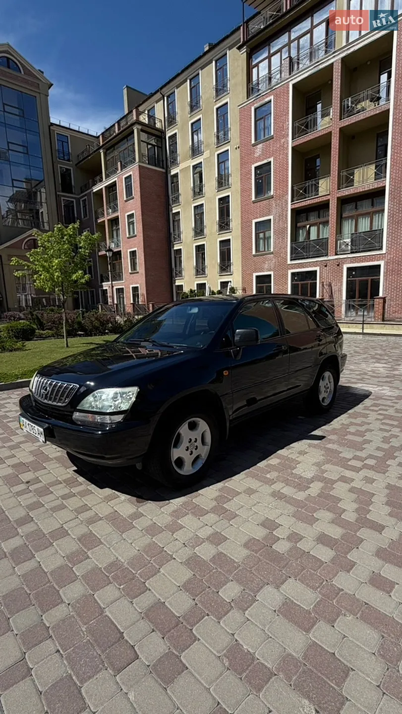 Lexus RX, 2001