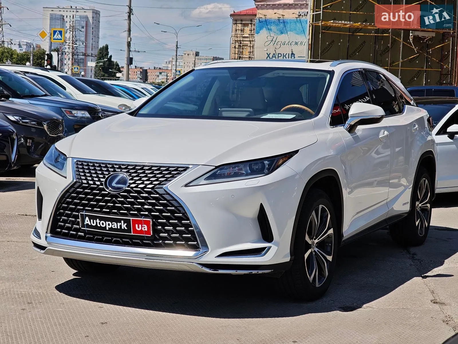 Lexus RX, 2020