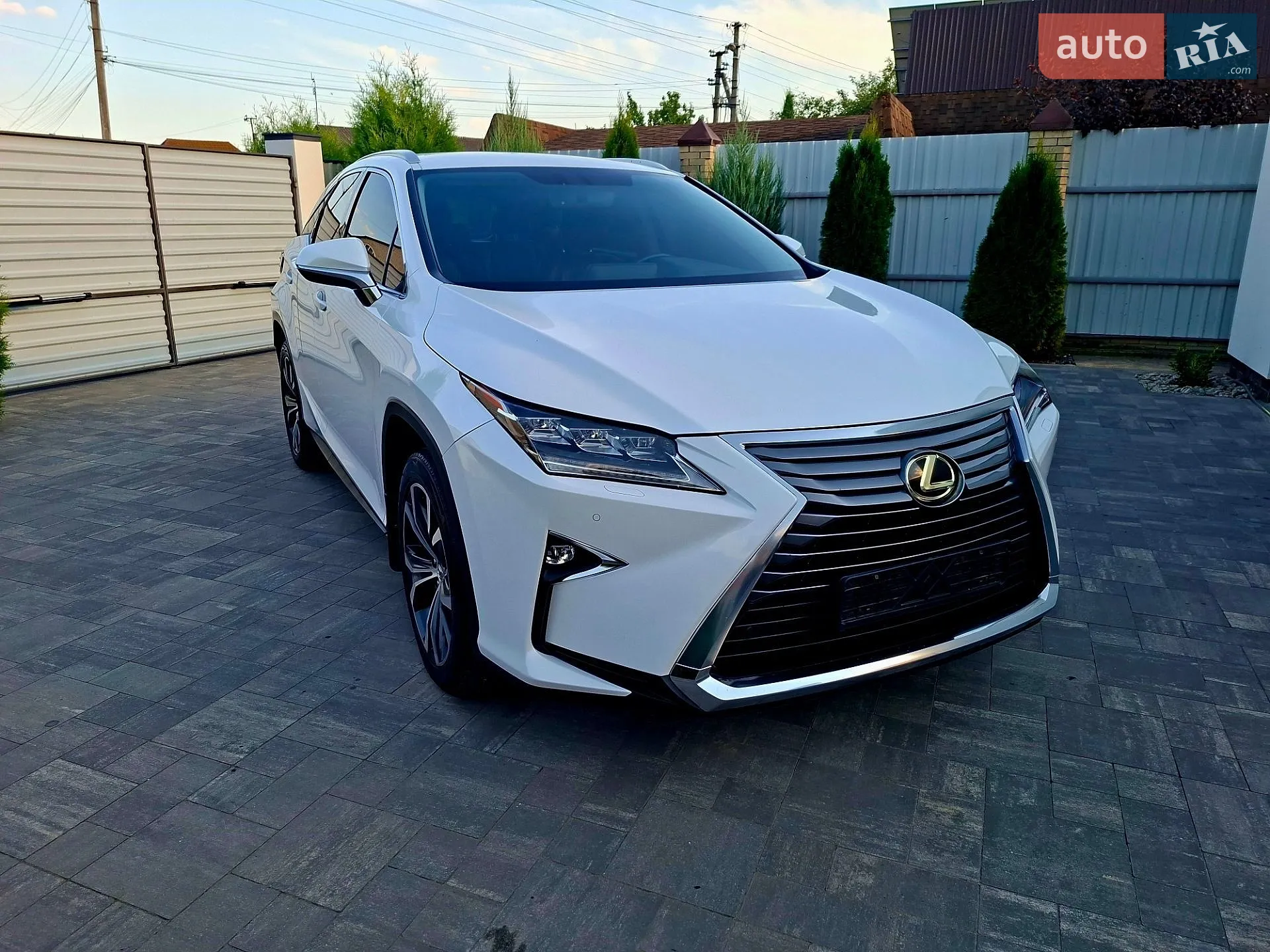 Lexus RX, 2017