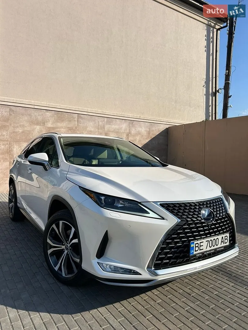 Lexus RX, 2020