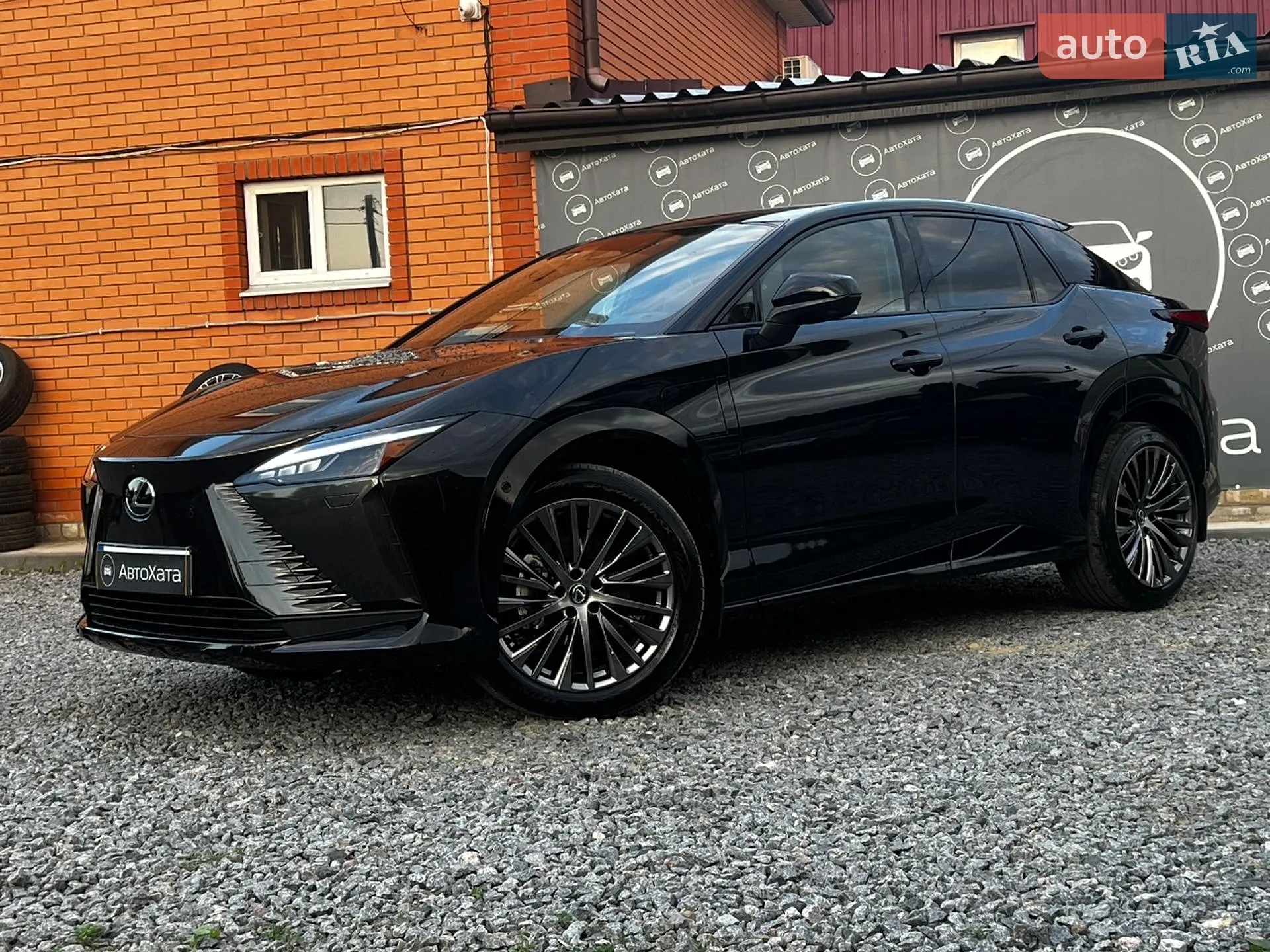 Lexus RZ, 2024
