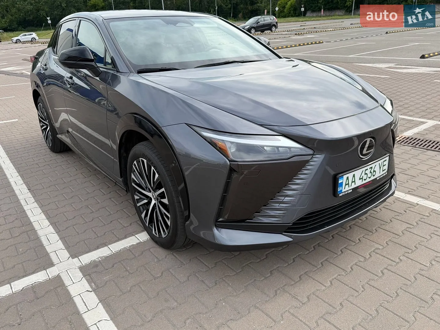 Lexus RZ, 2023